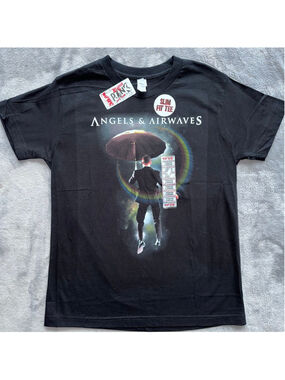 NOS Unisex Youth Large Hot Topic SS Slim Fit TShirt Angels & Airwaves Band Y2K